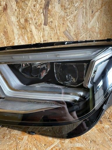Ліва повністю світлодіодна фара Audi Q5 80A (USA) VS100210 фото