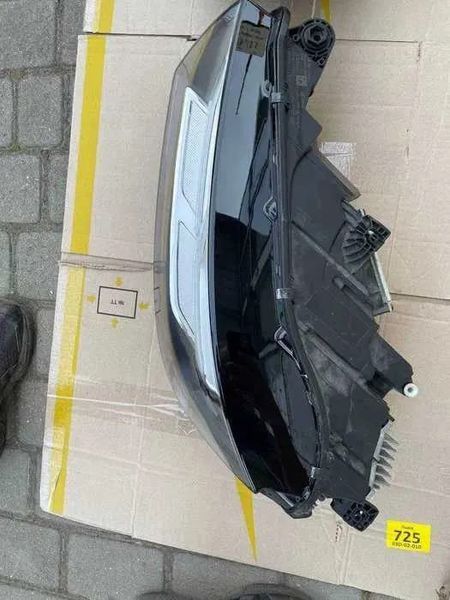 Фара ліва та права Audi Q5 80A Європа 80A941034 80A941033 1_10 фото